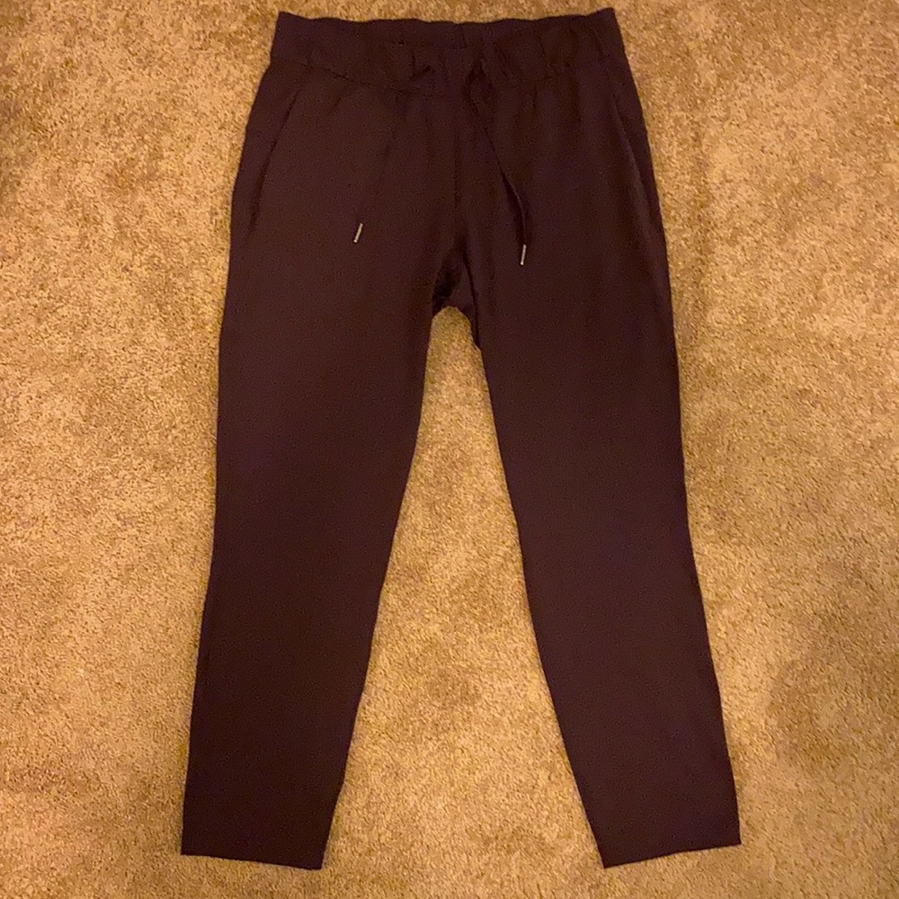 Lululemon Joggers Burgundy